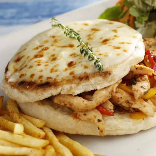 Tavuk Bazlama Special Tost